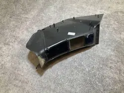 Cobertura farol traseiro esquerdo Ford L1TB13N553A - Usado