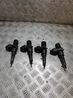 Einspritzpumpe VW Golf V 1.9 TDI 105PS OEM 038130073AG