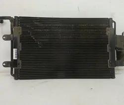 Ilmastointijäähdytin Volkswagen Golf