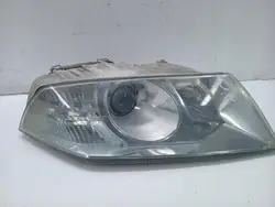 Phare avant droit Skoda Octavia II Xenon 04-08