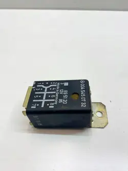 Rele OEM 0045450732 Mercedes-Benz SL R107:lle