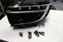 Vasen Etuvalaisin Renault Austral 260606388r