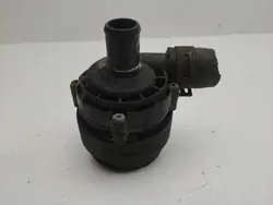 Pompe à eau Mercedes-Benz OEM 02775816 pour E W211