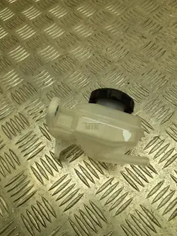 Réservoir de liquide de frein OEM 025 pour Kia CEE'D