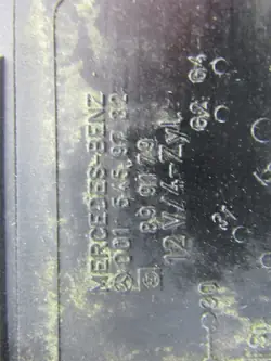 Relé bujías Mercedes OEM AK-6-76366 Usado