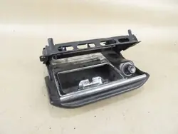 Mercedes-Benz Aschenbecher vorne OEM AKG6736 für 190 W201