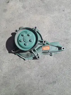 Waterpomp OEM 22902431 voor Volvo FH16 D16K Euro 6