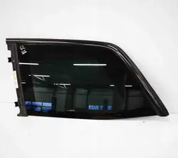 Ventana Trasera Izquierda Usada OEM A1666704100 Mercedes GL