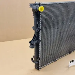 Radiateur d'eau d'occasion OEM 7L0121253 pour VW Touareg