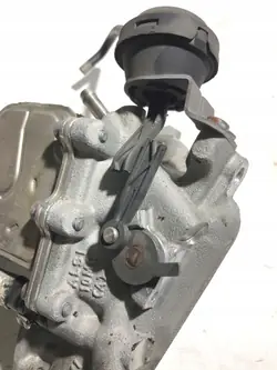 Válvula refrigeradora EGR OEM 057131512K para Audi A8 D3 4.2TDI
