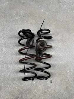 Molas de Suspensão Traseira Toyota Yaris GR 22r OEM