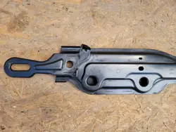 BELKA POD CHŁODNICE RENAULT MEGANE IV 1.5 OEM