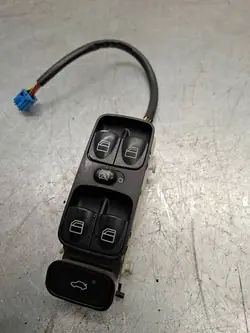 Raamschakelaar Mercedes-Benz C W203 501955