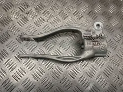 BMW OE 6861200 Jousituskiinnike Oikea