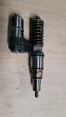 POMPOWTRYSK SCANIA PDE 1529751