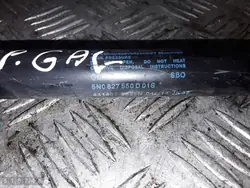 VW Tiguan Bakluckstöd OEM 5n0827550d - Begagnad
