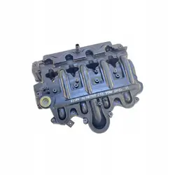 OPEL VIVARO A TRAFIC II 2.5 DCI Tampa de válvula 8200277372