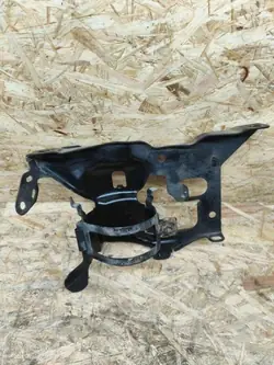 Base de montage filtre à carburant OEM 164192090R