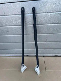 Volvo vorderer rechter Gurtstützpunkt OEM 32244780