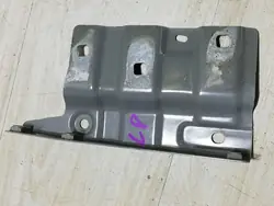 Vorderer linker Kotflügelhalter OEM 641C11654R Dacia Jogger