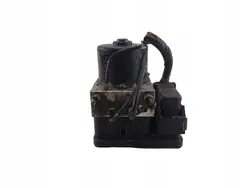 ABS-pumppu OEM 30742665AA Volvo C70 II 2.5T:lle