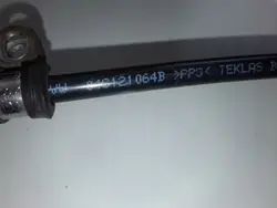 Manguera de servofreno Audi OEM 04C121064B - Usado