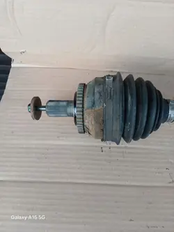 Arbre de support droit Volvo S60 2.4 Diesel OEM