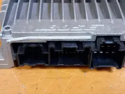 Renault Ljudförstärkare OEM 280633902R - Begagnad