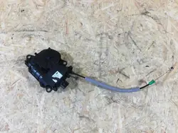 Actionneur de verrou central LR034351 gauche Land Rover