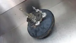 Rembekrachtiger Nissan Micra K12 1.2B 2004 8200123844