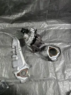 Turbocompresor Renault Trafic III 1.6 DCI OEM 144111292R