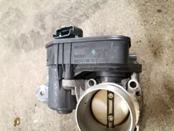Corps de papillon Peugeot 2008 I 2018 OEM 9806300180