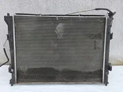 Kühler OEM CHŁODNICA WODY + WENTYLETOR KIA Ceed