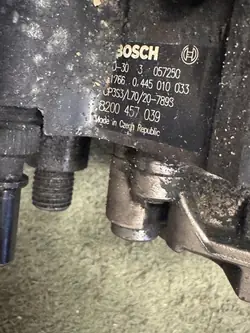 Bomba de combustible Master II 2.5 D 255927