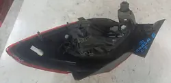 OPEL CORSA E 15r Lampe Arrière Gauche dans Aile 13428447