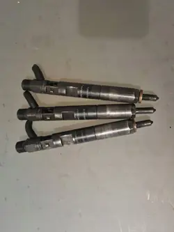 Injecteur Renault Clio II 1.5 DCI OE 8200240244