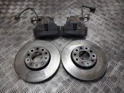 BOSCH etujarrurattaat, -levyt ja -puristimet Audi A4 B6