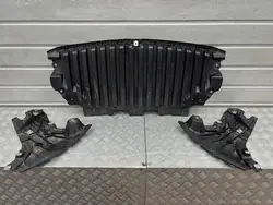 MERCEDES W206 C-KLASA NEDRE STÖTFANGERSKYDD AMG A2065202300