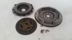 Plateau de pression d'occasion OEM 55585506 pour Opel Karl