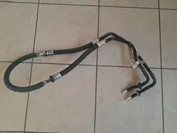 Conduites de refroidisseur d'huile Jeep OEM 68102151AD
