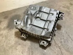 Luftfiltergehäuse Opel Vivaro Kastenwagen OEM 057113