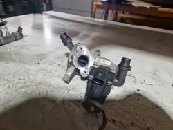 Soupape EGR Jaguar XE 2016 OEM G4D39D475AA
