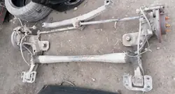 Opel Astra J bakaxelbalk OEM - Begagnad