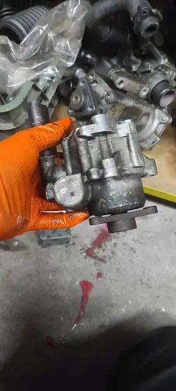 Bomba de direção assistida Renault OE 7691955329