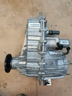 Boîte de transfert OEM P68415459AE pour Jeep Grand Wagoneer