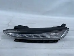 Voorste koplamp Hyundai OE 92207J9000 - Gebruikt