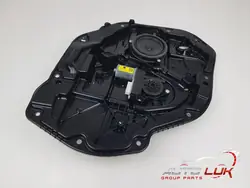 Oikean takaluukun nostomekanismi BMW F40 1060025