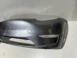 Pare-chocs avant Tesla Model Y