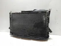 Radiateur d'eau Audi 100 C4 2.4 D OEM 4A0121251