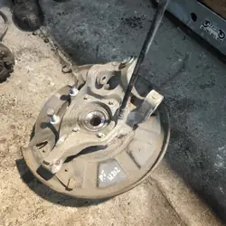 Mercedes W212 Achter Rechts Wielnaaf OEM w212